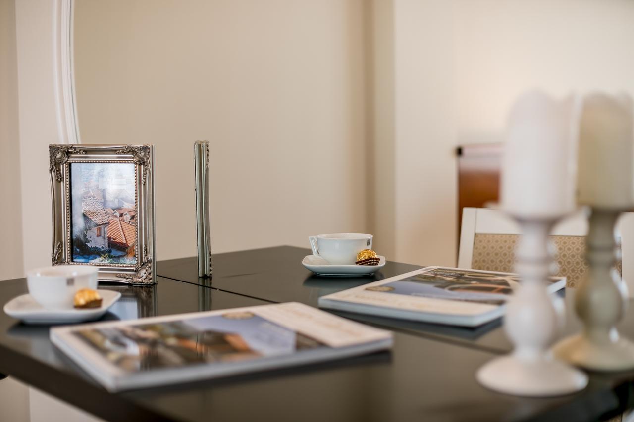 Hedera Residences - Kumbor แฮร์เซ็ก-โนวี ภายนอก รูปภาพ