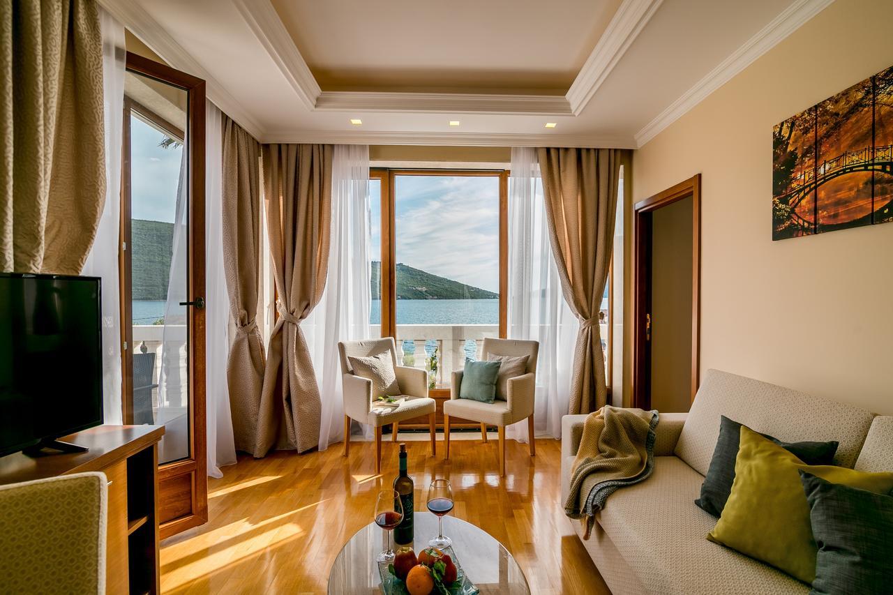 Hedera Residences - Kumbor แฮร์เซ็ก-โนวี ภายนอก รูปภาพ