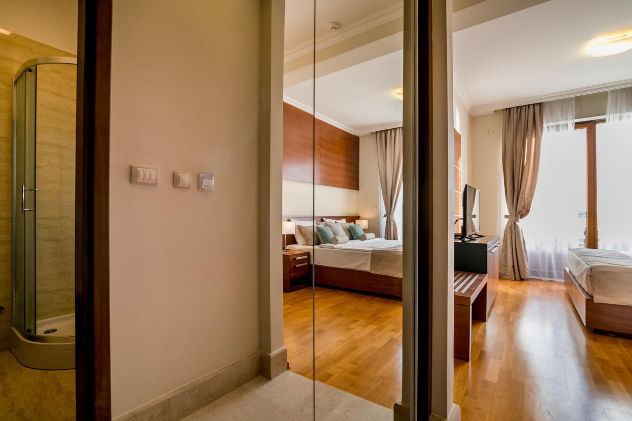 Hedera Residences - Kumbor แฮร์เซ็ก-โนวี ภายนอก รูปภาพ